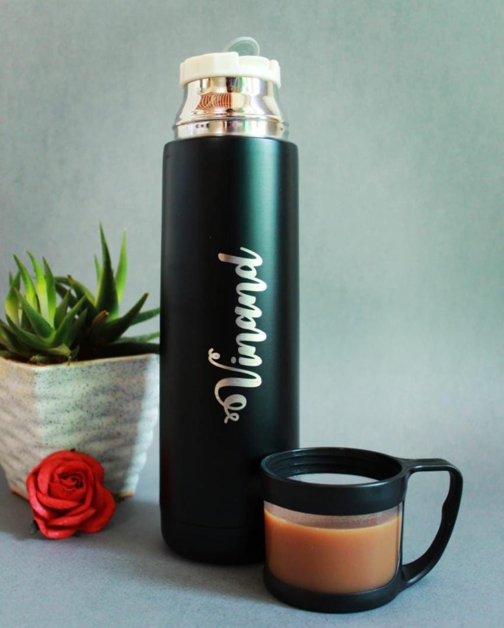 Customizable Name Engraved Thermal Bottle with Mug Cap_1